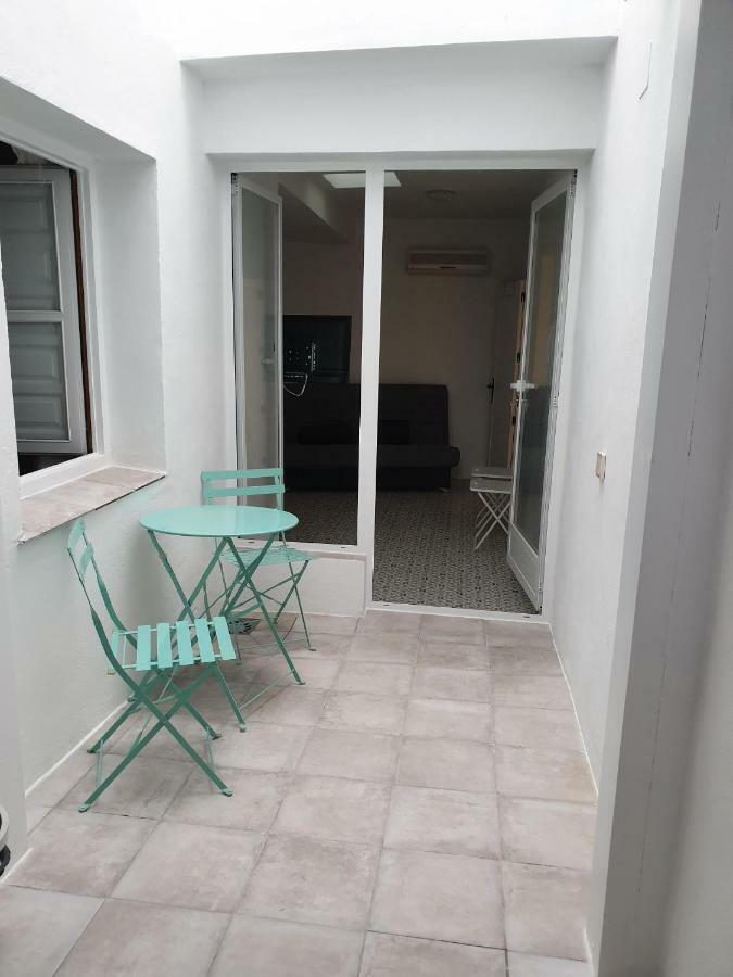 Apartamentos Alma Y Lola Фрихилиана Экстерьер фото